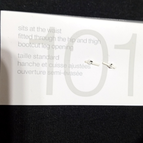 GAP high waisted boot cut yoga pants. Size small.  NWT. - Picture 6 of 8